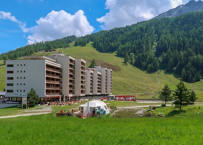 Appartamento Rosablanche C66 By Interhome